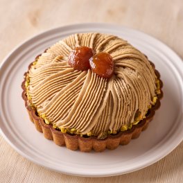 【送料無料】銀座千疋屋 銀座タルト（モンブラン）【誕生日 結婚祝い 出産祝い 還暦祝い 結婚記念日 送別会 お祝い 引越し祝い 新築祝い 初節句 古希 喜寿 傘寿 お返し 内祝い お見舞い 快気祝い 金婚式 銀婚式 パーティー 景品 賞品 グルメ 母 父 女性 男性 両親 友達 親戚 上司 先輩 後輩 家族 子供 大人 彼氏 彼女 夫婦】【敬老の日 残暑見舞い】