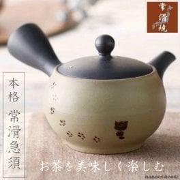 急須 おしゃれ 常滑焼 かわいい 猫 ねこ お茶が美味しくなる ティーポット 日本製 きゅうす 茶こし付き カフェポット 茶器 陶器 とこなめ