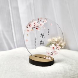 納期17日)ひな祭り　名前札　<sakura>アクリル　命名札　桃の節句　名前旗　命名書　3.3 　初節句　記念品　お祝い　ひな人形　雛飾り　女の子　桜　雛人形　命名　命名札　木製 名前旗 ローマ字 日本語対応 　日本製　木　立て札　インスタ人気　国産　つるし飾り　おしゃれ　シンプル　