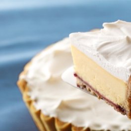 ふらの雪どけチーズケーキ