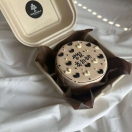 ホールカラーが選べる！！ハートいっぱいセンイルケーキ（ランチボックスver.）3号 デコレーションケーキ