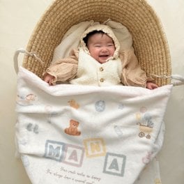 【お名前入りブランケット】Hello Baby ハローベビー 赤ちゃん 新生児 名入れ ギフト 出産祝い ニューボーン 誕生日 出産準備 撮影アイテム ベビーブランケット