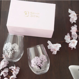 温度で楽しむ・丸モ高木陶器・桜が満開冷感桜フリーグラス  フリーグラスペアセット冷感 花火冷感桜猫フリーグラス 贈り物 記念日 温度で変化 不思議な マジック ソフトドリンク アイスコーヒー ビール ハイボール 乾杯 冷感桜 フリーグラスペアセット 冷感桜ゆらゆらグラス 冷感花火ゆらゆらグラス敬老の日 母の日 父の日 お歳暮お中元