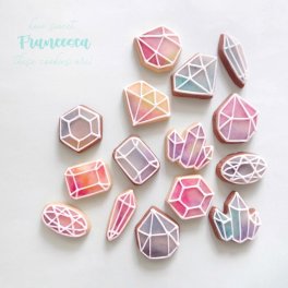 クリスタルジェムのアイシングクッキー　誕生日　記念日　内祝い　ギフト　プレゼント　推し活　プチギフト　かわいい　おしゃれ　人気　宝石　鉱石　キラキラ　バレンタイン　ホワイトデー