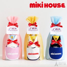 出産祝い おむつケーキ 男の子 女の子 ミキハウス mikihouse ソックス タオル スタイ よだれかけ 赤ちゃん ベビー かわいい おしゃれ ギフト 名入れ オムツケーキ 今治 日本製 ベビーシャワー 8000円 実用的 送料無料 ベビー用品 プレゼント 