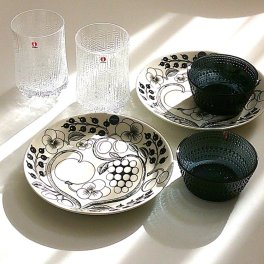 北欧ブランド食器　アラビアARABIA　イッタラiittala  ボウル・プレート・グラスタンブラー6ピースセット【食器セット　お祝い　新生活　プレゼント　自宅用食器　贈答品　ブランドのお皿】【御結婚御祝・内祝・新築御祝・還暦御祝・御礼・寿・ギフト包装可能】