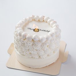 燃える演出のバーンアウェイケーキ　ベリーズスイーツキッチン　5号 誕生日 スイーツ ケーキ ギフト プレゼント 子供 バースデイ 記念日 かわいい　話題　Tiktok インスタ　映える