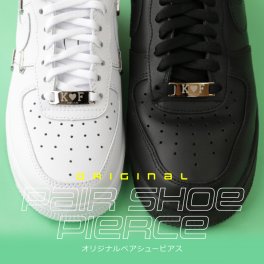 【名入れ】 スニーカー 靴 アクセサリー デュブレ ペア 名入れギフト おしゃれ かわいい シューズ メンズ レディース 男性 女性 彼氏 彼女 カップル 10代 20代 30代 結婚記念日 誕生日 記念日《シューピアス・ペアセット》 翌営業日出荷