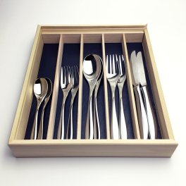 国産カトラリーのトップブランド　ラッキーウッド　マリール 10pcs ペアセット 木箱入り