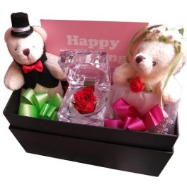 結婚祝い 友達 ウェディングベアー入り 花束風 フラワーギフト 箱を開けてサプライズ  横長ボックス プリザーブドフラワー入り