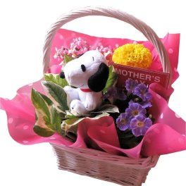 スヌーピー　鉢植え　フラワーギフト 　お花はデザイナーにおまかせ♪　スヌーピーストラップ入り　◆大切なあの人を笑顔にしちゃう魔法のフラワーギフト♪