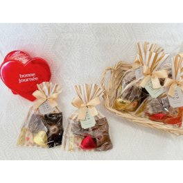 プチギフト お配り チョコ ホワイトデー 小分け ノベルティ 販促品 ブライダル 結婚式 卒業 卒園 退職 詰め合わせ Godiva ゴディバ