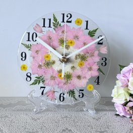 ◆人気のギフト 押し花 花時計 φ15cm 【フラワーサークル・パーフェクトピンク掛時計 置時計】押し花をレジンでコーティングしたハンドメイドの可愛い花時計！