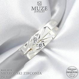 スワロフスキージルコニア使用 ペアリング   結婚指輪 MUZE JEWELRY マリッジリング 指輪 プラチナ仕上げ カップル リング ペア プラチナ仕上げ SV925 made in japan 刻印 名入れ roryxtyle