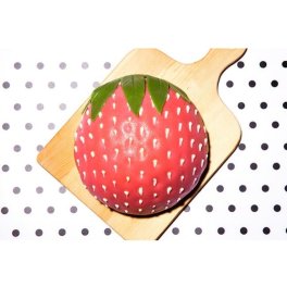 立体苺ケーキ インスタ映え