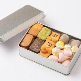 お菓子の宝石箱・くま缶(小)　クッキー、メレンゲ、焼き菓子