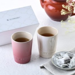 ル・クルーゼ　ペアショートタンブラー　ルクルーゼ LE CREUSET　洋食器 コップ マグカップ 陶器 無地 結婚祝い プレゼント 贈り物 ギフト お祝い  敬老の日 出産内祝い 結婚内祝い 誕生日プレゼント ペア おしゃれ 引出物 引き出物　国内正規品