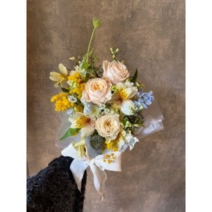 Season Flower Arrangement【M】フラワーアレンジメント ギフト プレゼント 誕生日 記念日  母の日 父の日