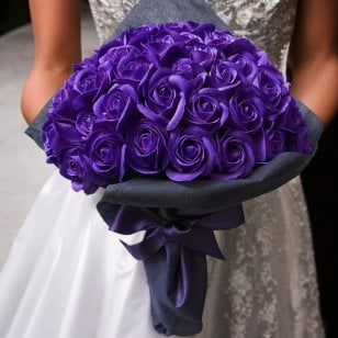 【ディープパープル】「サヴォンローズ」 花束 ブーケ バラの花束 薔薇の花束 花ギフト フラワーギフト フラワーボックス プロポーズ サプライズ ソープフラワー シャボンフラワー 石鹸フラワー 石鹸の花 石鹸のバラ 枯れない花 インテリア 母の日 父の日 敬老の日 クリスマス バレンタイン ホワイトデー 誕生日 入学 卒業 就職 結婚祝い 結婚記念日 退職祝い 記念日 