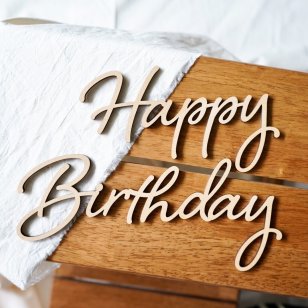 【送料無料】木製 レター バナー Happy Birthday 誕生日 飾り 飾り付け 木製バナー ガーランド ハッピー バースデー フォト ウッド ベビー グッズ アイテム ケーキ ハーフバースデー 1歳 2歳 ハーフ 半年 6か月 6カ月 筆記体 ホーム おしゃれ 祝い 記念 ファースト ブース ナンバー [A]