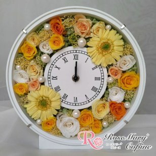 【送料無料】☆花時計☆ プリザーブドフラワー 母の日 時計 インテリア 花時計 敬老の日 ラッキーアイテム 金運アップ 結婚祝い ギフト 新築祝い フレーム 壁掛け ガーベラ バラ