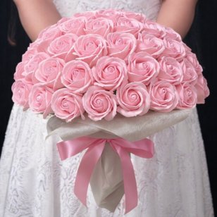 【ピーチピンク】「サヴォンローズ」 花束 ブーケ バラの花束 薔薇の花束 花ギフト フラワーギフト フラワーボックス プロポーズ サプライズ ソープフラワー シャボンフラワー 石鹸フラワー 石鹸の花 石鹸のバラ 枯れない花 インテリア 母の日 父の日 敬老の日 クリスマス バレンタイン ホワイトデー 誕生日 入学 卒業 就職 結婚祝い 結婚記念日 退職祝い 記念日 