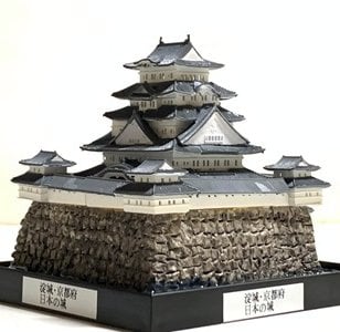 日本の城　淀城・京都府 　城コレ ケース付き  お城のジオラマ模型 プラモデル インテリア 雑貨 プレゼント 置物 お祝い おみやげ 和風 飾り リビング 玄関 オブジェ おしゃれ コレクション ミニチュア 小物【送料無料(一部地域除く)】