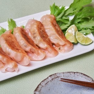 辛味噌ゆず餃子40個／Spicy Miso Yuzu Gyoza (Red)40pcs 入学祝 卒業祝 誕生日祝 結婚祝 お祝い 父の日 母の日
