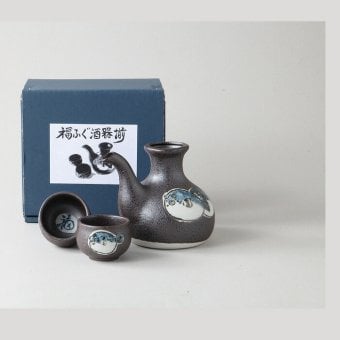 福ふぐ 酒器揃 磁器 美濃焼 やきものの里から、暮らしを贈ります。　ギフト 食器 セット テーブルウェア
