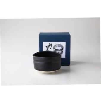 黒練　片口抹茶碗 陶器 美濃焼 やきものの里から、暮らしを贈ります。　ギフト 食器 セット テーブルウェア