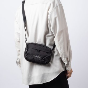 カルバンクライン Calvin Klein BOLD CAMERA BAG ロゴ ナイロン カメラバッグ LV04D3117G ショルダーバッグ メンズ バッグ