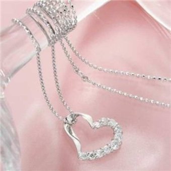 K18WG 0.3ct ハート ダイヤモンド ペンダント ネックレス 18金 ホワイトゴールド 天然石 宝石 ジュエリー アクセサリー レディース ギフト プレゼント 記念日 誕生日