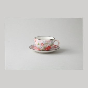 色絵バラ(ピンク)コーヒー碗皿 陶器 美濃焼 やきものの里から、暮らしを贈ります。　ギフト 食器 セット テーブルウェア