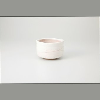 粉引ライン彫波抹茶碗 陶器 美濃焼 やきものの里から、暮らしを贈ります。　ギフト 食器 セット テーブルウェア