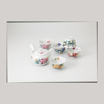 万葉草花　急須茶器セット 磁器 美濃焼 やきものの里から、暮らしを贈ります。　ギフト 食器 セット テーブルウェア