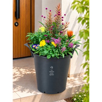 季節の寄せ植え La nature ハンドリーポット 内径24cm （ブラック・4色展開）６～7種類のお花で構成 鉢植え ラッピング不可 ギフトメッセージOK