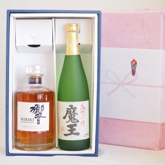 実りの秋の贈り物 感謝贈り物ボックス 洋酒焼酎2本セット（ウイスキー響700ml 芋焼酎魔王720ml）