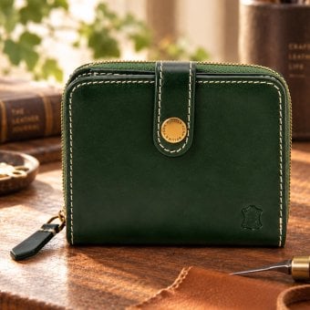 ベリーズヨーク　BELLIES YORK　二つ折り財布　BYTM1944GR　グリーン　緑色　ベジタブルタンニン　イタリアンレザー　牛革　”エイジングを楽しむ革小物”