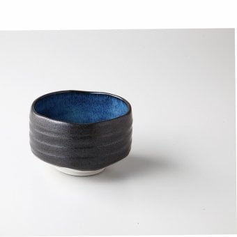 黒耀内藍窯変　抹茶碗 陶器 美濃焼 やきものの里から、暮らしを贈ります。　ギフト 食器 セット テーブルウェア