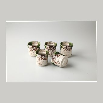 塩草窯　織部まどつる湯呑揃 陶器 瀬戸焼 やきものの里から、暮らしを贈ります。　ギフト 食器 セット テーブルウェア