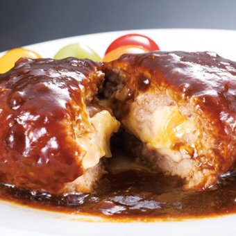 静岡発 衝撃のハンバーグ4個  ／ハンバーグ 洋風惣菜 惣菜・レトルト 食品 敬老の日 プレゼント ギフト お彼岸 お供え 秋 送料無料 取り寄せ グルメ 産地直送 センター スイーツ お菓子 高級 ご飯 食品 飲料 おかず つまみ おやつ
