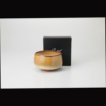 黄陽　土物抹茶碗 陶器 美濃焼 やきものの里から、暮らしを贈ります。　ギフト 食器 セット テーブルウェア