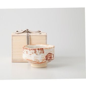 志野亀甲紋茶碗 陶器 美濃焼 やきものの里から、暮らしを贈ります。　ギフト 食器 セット テーブルウェア