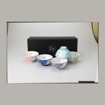 花水木飯茶碗5柄組 磁器 美濃焼 やきものの里から、暮らしを贈ります。　ギフト 食器 セット テーブルウェア