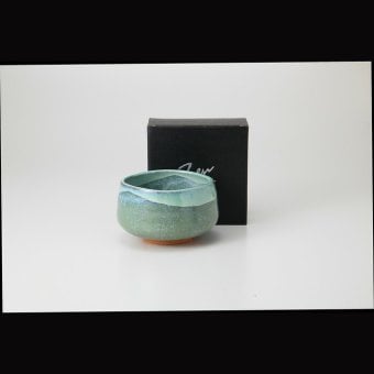 青翠　土物抹茶碗 陶器 美濃焼 やきものの里から、暮らしを贈ります。　ギフト 食器 セット テーブルウェア