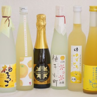 まるごとゆずのお酒6本セット(天然のゆず果汁使用薩摩スパークリングゆずどん(鹿児島) 甘酸っぱい爽やかな柚子っこ 大分県産ゆず使用小野屋のゆず 柚子小町 国産ゆず使用ゆずとろ(福島) 馬路村のゆず、はじめました。ゆず梅酒) 375ml×1本 500ml×