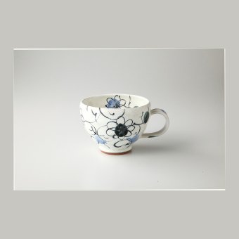 水玉花唐草 ジャンボ手付スープ 陶器 美濃焼 やきものの里から、暮らしを贈ります。　ギフト 食器 セット テーブルウェア