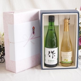 感謝の贈り物ボックス 日本酒作の透明な余韻と、優美なワイン2本セット(アルプス 信州シャインマスカット＆ナイアガラワイン 7度(長野県) 清水清三郎商店 作ザク 穂乃智純米 15度(三重県)) 500ml×1本 750ml×1本