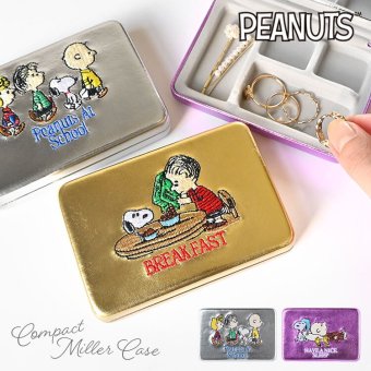 スヌーピー アクセサリーケース SNOOPY ジュエリーケース コンパクトミラー ミラー付き マルチケース コンパクト ミラーケース 小物ケース 仕切り付き 持ち運び 旅行 携帯用 メタリック おしゃれ かわいい 刺繍 起毛 鏡 ゴールド シルバー パープル 誕生日 プレゼント ギフト