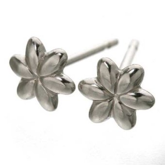 ピアス Pt900 プラチナ フラワー モチーフ スタッドピアス 花 フラワーモチーフ レディース アクセサリー ギフト プレゼント 贈り物 記念日 誕生日